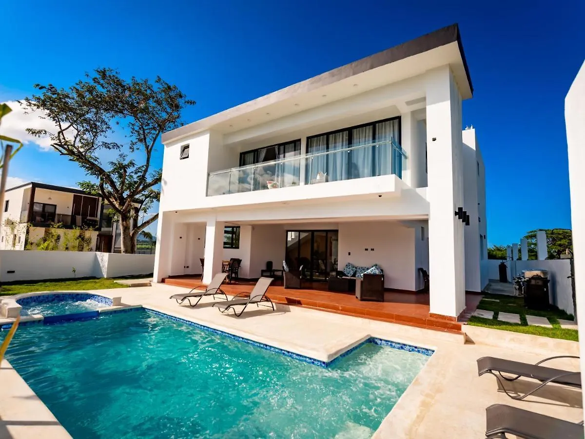 Luxury Tropical Paradise Villa 4B Heated Pool Каму